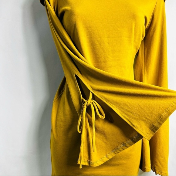 Kafé Design Women’s Sz Large Yellow Off The Shoulder Long Bell Sleeve Dress - Picture 3 of 6